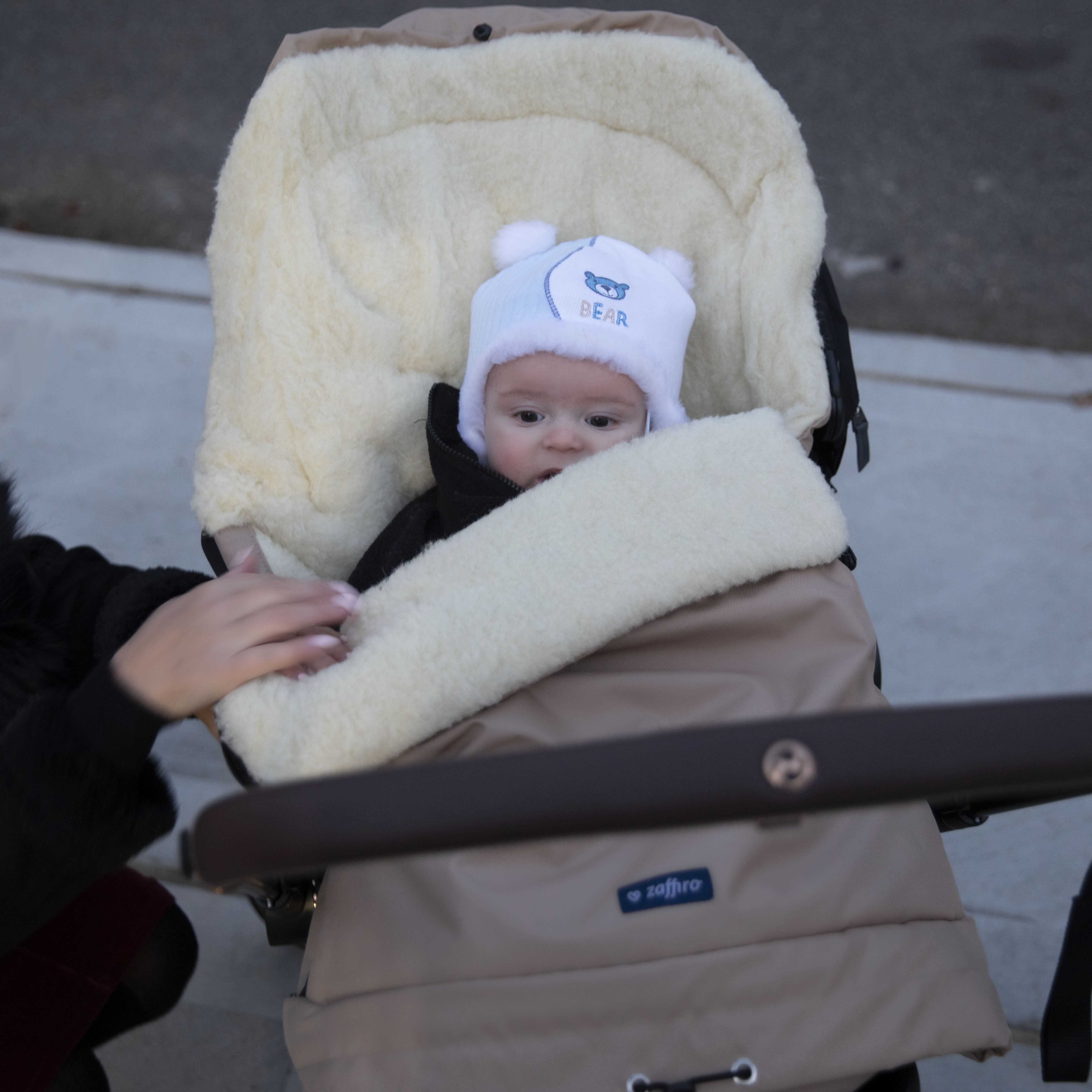 Boys Winter Knit Polar Bear Hat - Cover Baby LLC